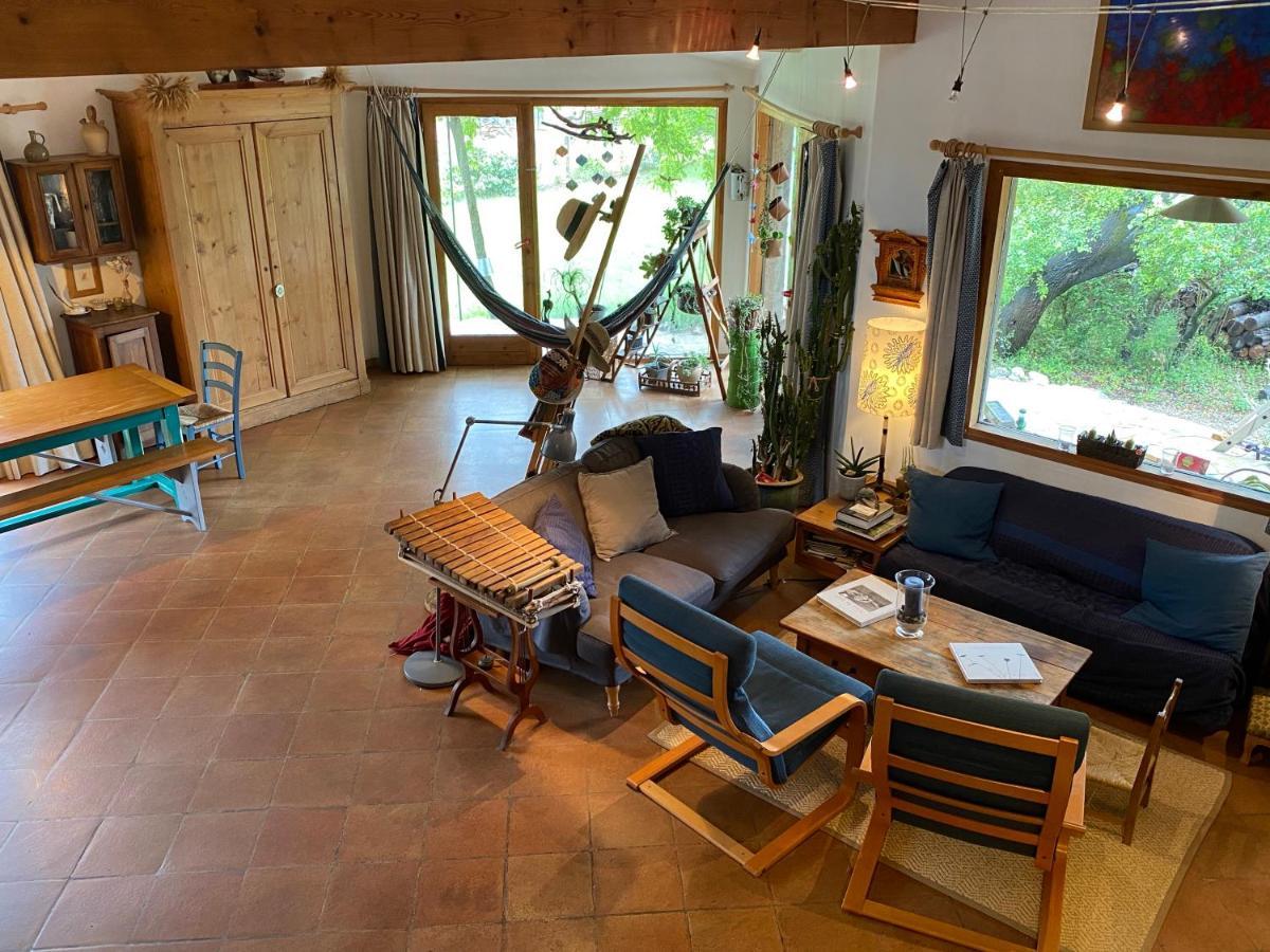 Cote Chenes Verts - Chambres D'Hotes Viols-en-Laval エクステリア 写真